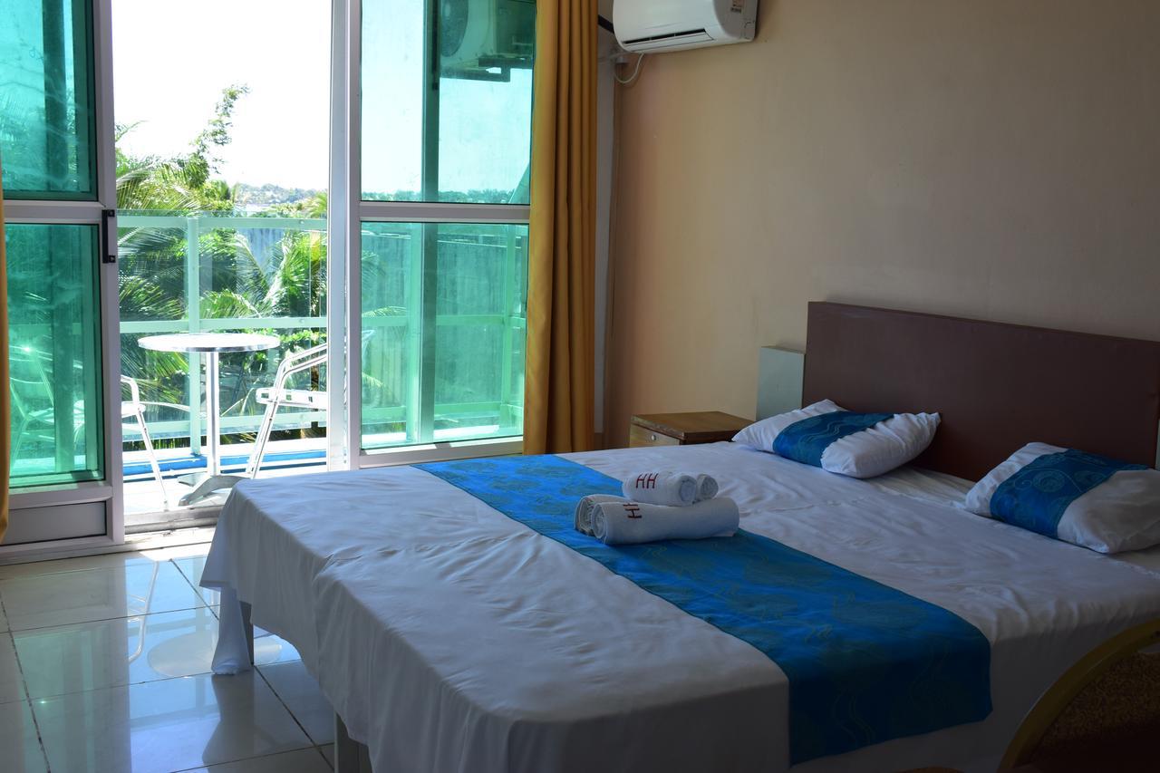 Hypertek Hotel Гранд-Бэй Экстерьер фото