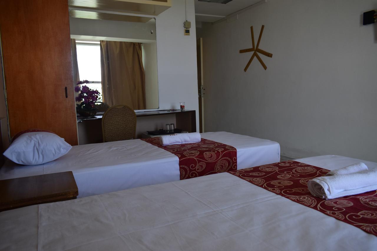 Hypertek Hotel Гранд-Бэй Экстерьер фото
